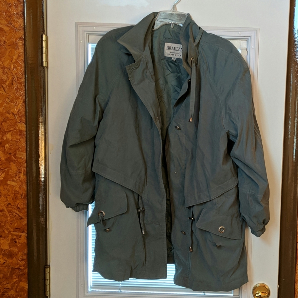 Lightweight jacket